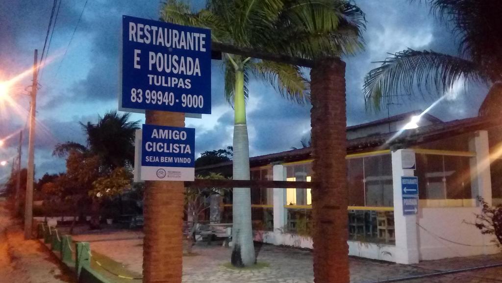 Restaurante E Pousada Tulipas Conde  Exterior photo